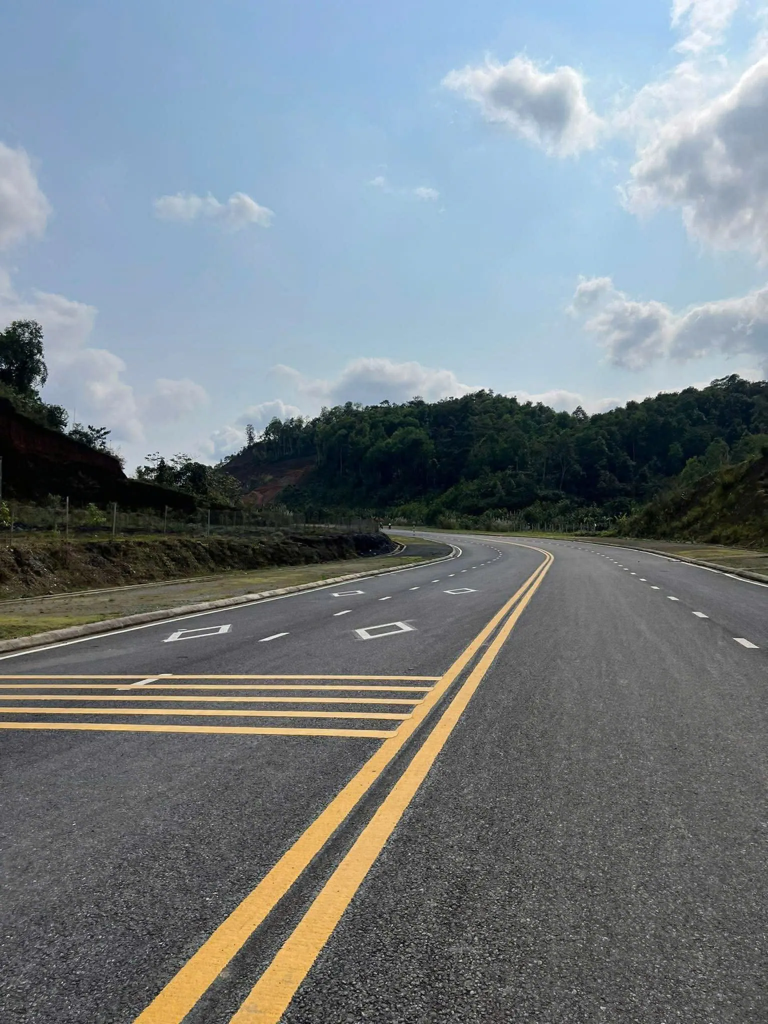 z7455561334236_9687693d04b656b47624b4b800a2637c_3_11zon