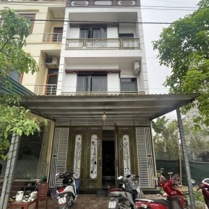 Bán Nhà 3 Tầng KĐT Quang Trung, TP Hà Giang – 5x17m, Gara Ô Tô, Vị Trí Trục Chính Kinh Doanh